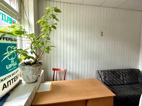 комерційна за адресою Кам'янська вул., 38