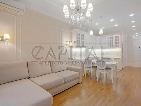 квартира за адресою Андрія Верхогляда вул. (Михайла Драгомирова), 11