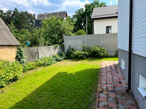 дом по адресу с. Забучье, Рідна