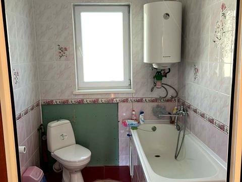 будинок за адресою с. Олеша, Грушевського