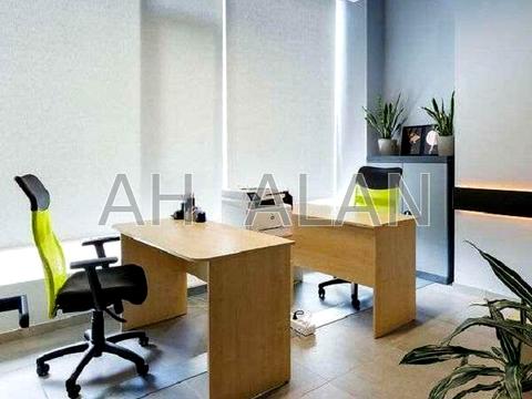 комерційна за адресою Левка Лук'яненка вул. (Маршала Тимошенка), 21