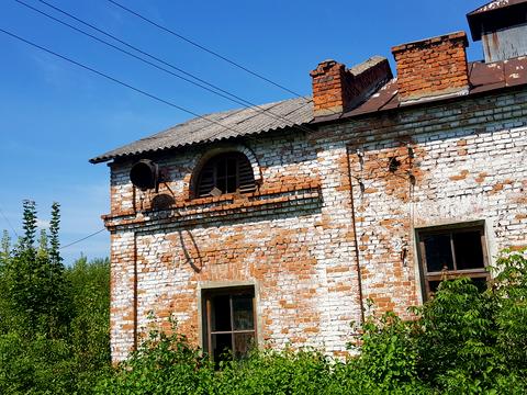комерційна за адресою Захисників України вул. (Пушкіна), 26