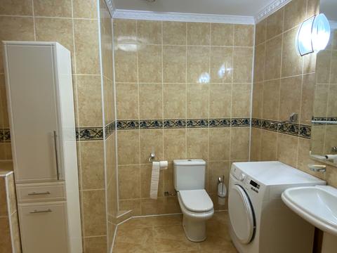 квартира за адресою Кропивницького вул., 10