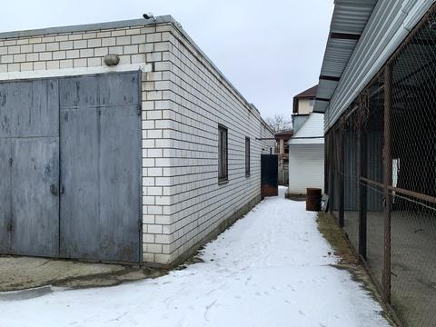 комерційна за адресою Стеценка вул., 28