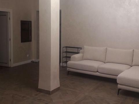 комерційна за адресою Городоцька вул., 73