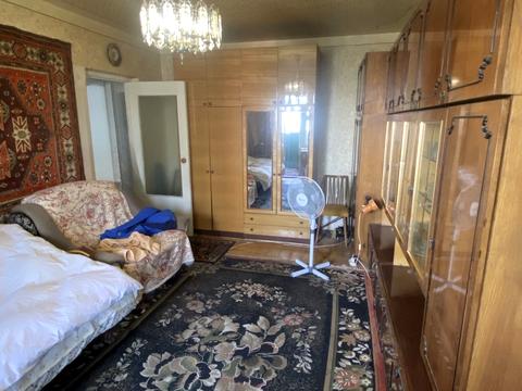квартира за адресою Автозаводська вул., 77