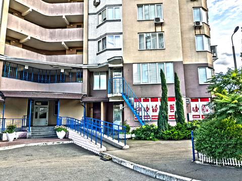 квартира по адресу Миколы Бажана просп., 1-М