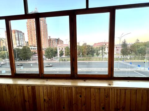 квартира по адресу Леси Украинки бульв., 30