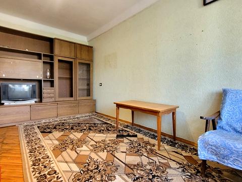 квартира за адресою Космічна вул., 3