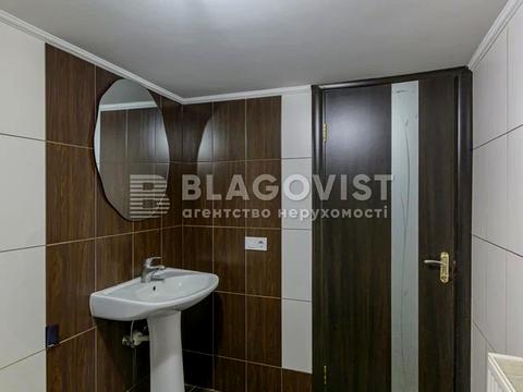 коммерческая по адресу Николая Михновского бульв. (Дружбы Народов), 26а