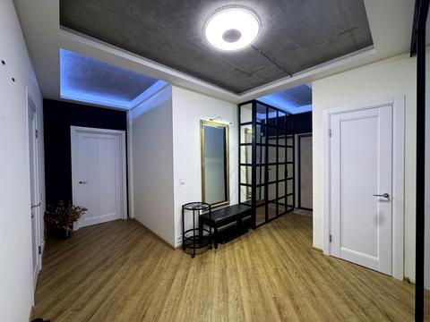 квартира за адресою Анни Ахматової вул., 22