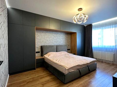 квартира за адресою Олексія Вадатурського вул. (Маршала Малиновського), 5