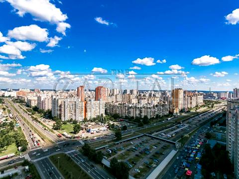 комерційна за адресою Петра Григоренка просп., 22/20