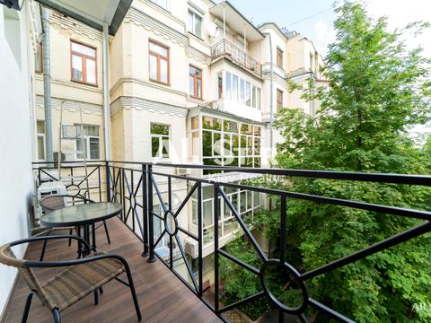 квартира за адресою Київ, Малопідвальна вул., 12/10