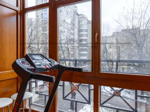 квартира за адресою Олександра Кониського вул., 22-А