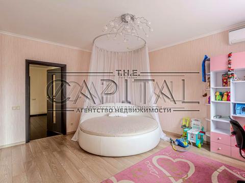 дом по адресу Центральна ул.