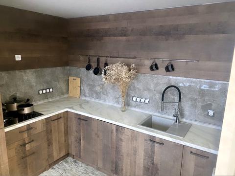 квартира за адресою Оксамитова, 20г