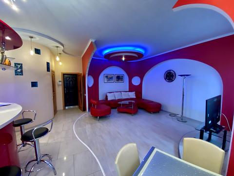 квартира по адресу Владимира Ивасюка просп. (Героїв Сталінграду), 8