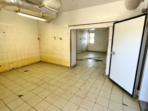 комерційна за адресою Володимирська вул., 47