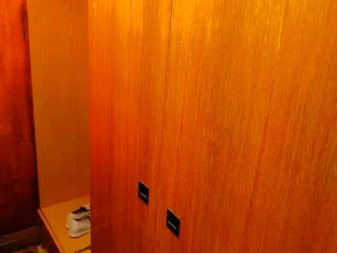 квартира за адресою ж/м Червоний Камінь, 4