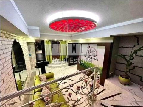 комерційна за адресою Володимирська вул., 92/39