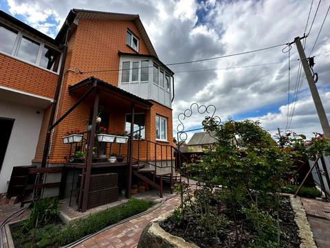 будинок за адресою смт. Ворзель, Молодіжна вул., 1