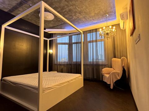 квартира за адресою Анни Ахматової вул., 22