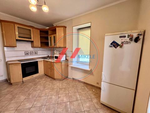 квартира по адресу Анны Ахматовой ул., 16-Б