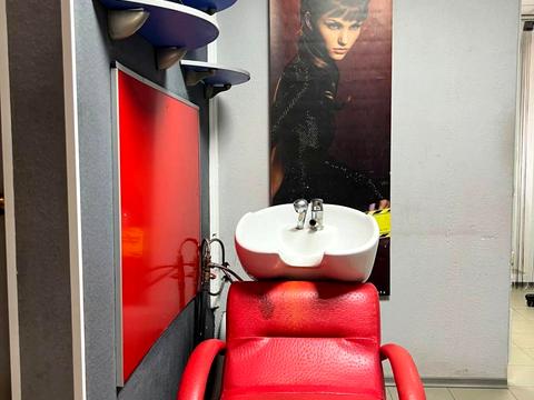 комерційна за адресою Соборності України вул., 233