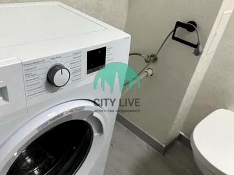 квартира за адресою Василя Симоненка вул., 20