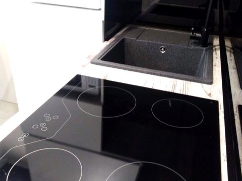 квартира по адресу Л.Малой, 4