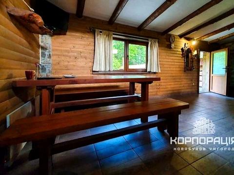 коммерческая по адресу Центральна, 10