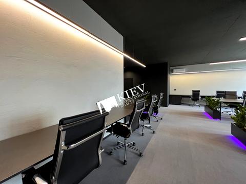 коммерческая по адресу Жилянская ул., 68