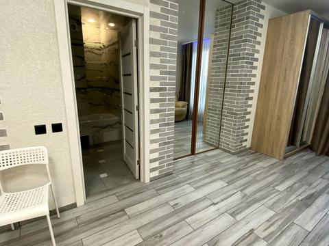 квартира за адресою Олени Теліги вул., 25