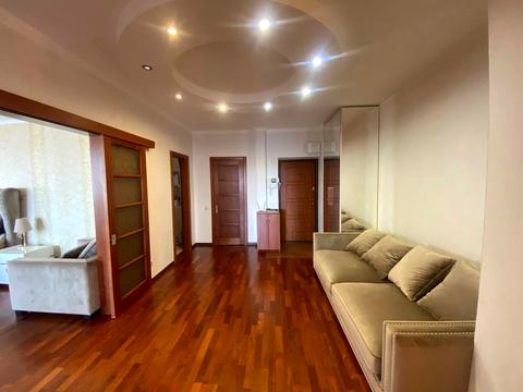 квартира за адресою Анни Ахматової вул., 13-Д