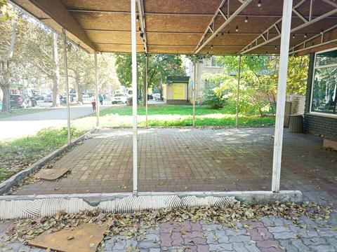 комерційна за адресою Ак. Филатова, 53