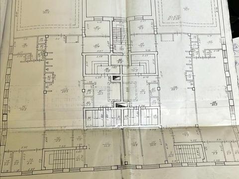 комерційна за адресою Б.Хмельницького, 90