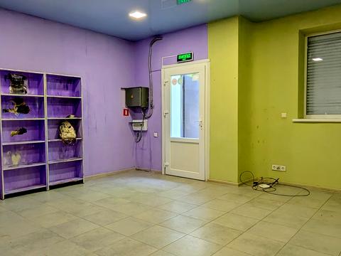 комерційна за адресою Віктора Френчка вул., 3