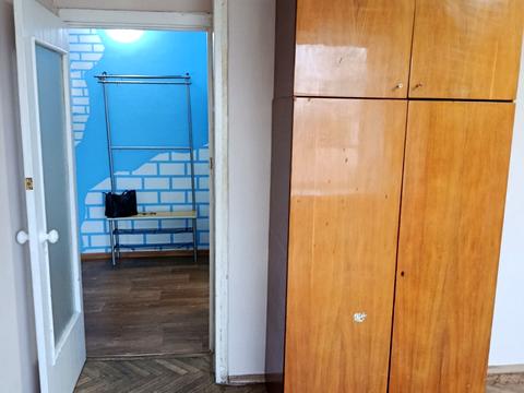 квартира за адресою Ореста Левицького вул. (Академіка Курчатова), 11