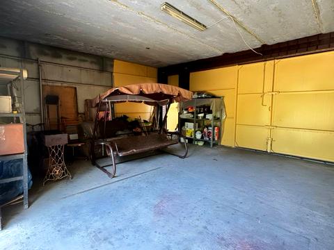 комерційна за адресою Дніпро, Бердянська вул., 61Б