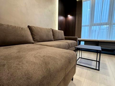 квартира за адресою Літературна вул., 10