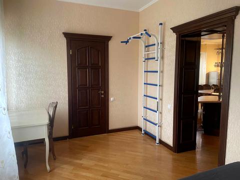 будинок за адресою Академічна вул., 10