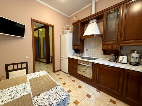 квартира за адресою Предславинська вул., 24