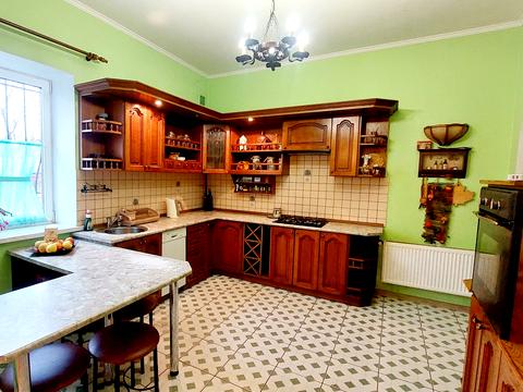 будинок за адресою Київ, Богатирська вул.