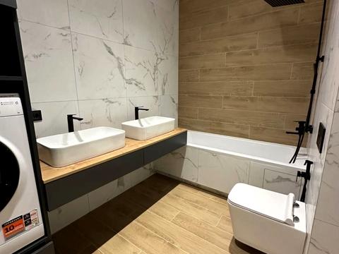 будинок за адресою Давидчука вул., 120