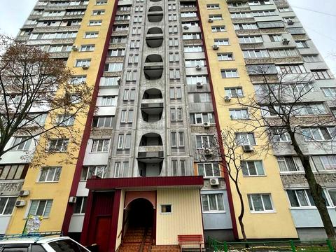 квартира по адресу Червоной Калины просп. (Владимира Маяковского), 24