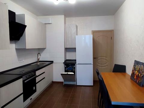 квартира за адресою Патріарха Мстислава Скрипника вул., 40