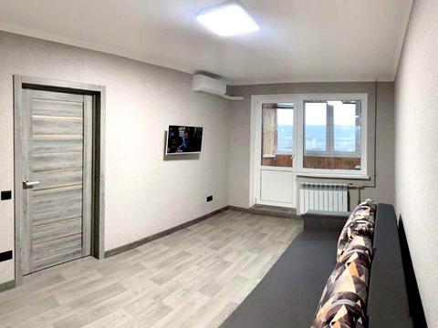 квартира за адресою Дніпровська набережна вул., 11