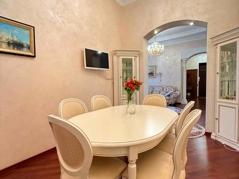 квартира за адресою Костельна вул., 8