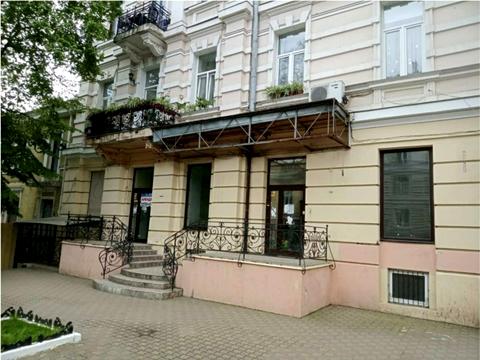 коммерческая по адресу Дерибасовская ул., 9